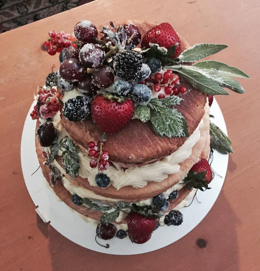 naked cake by Anna Harding