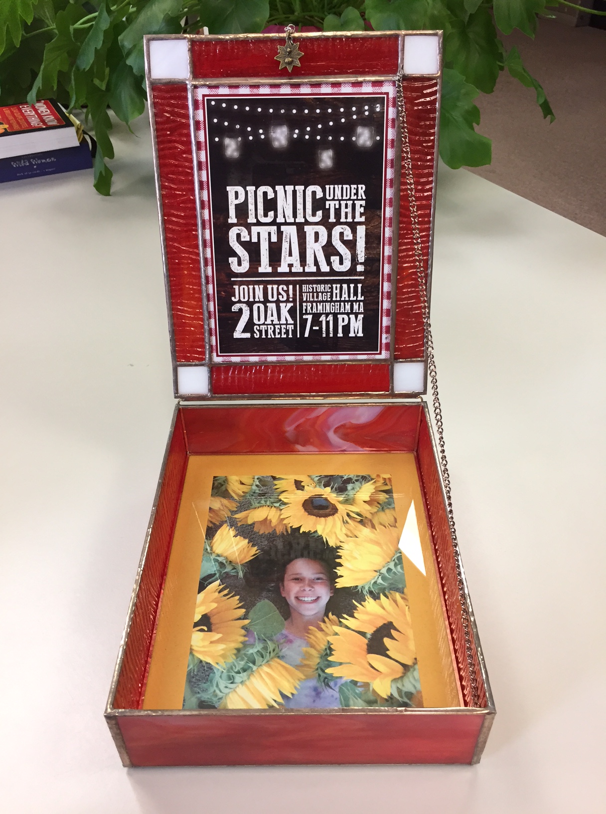 Making Glass Invitation Boxes Full Time